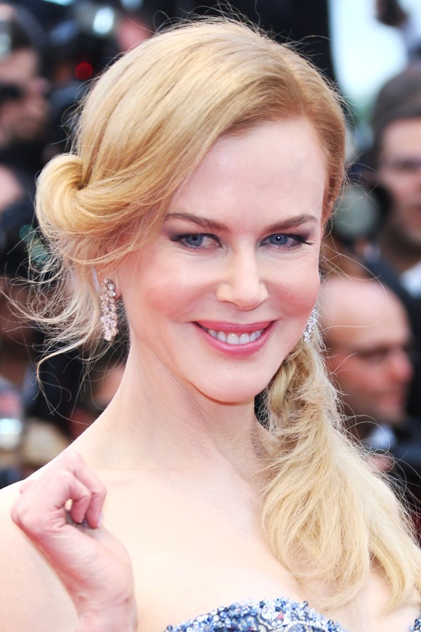 nicole-kidman-beauty-2-vogue-15may14-pa_b_592x888